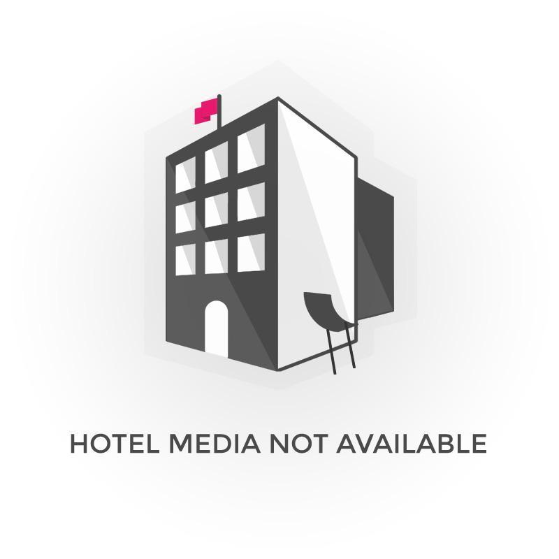 แกรนด์ พลาซา บีชฟรอนต์ รีสอร์ต โฮเต็ล แอนด์ คอนเฟอเรนซ์ เซ็นเตอร์ Hotel เซนต์พีทบีช ภายนอก รูปภาพ